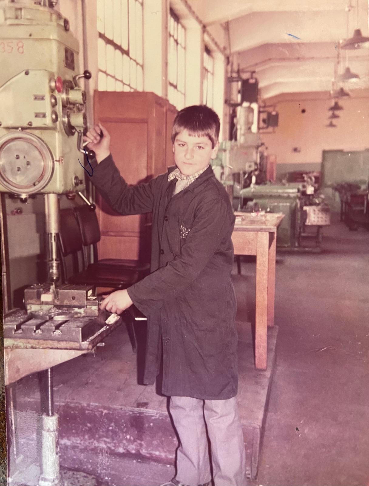 Mustafa CEYHUN - 14 yaşında, İzmir Mithatpaşa Endüstri Meslek Lisesi torna-tesviye bölümü dönemi